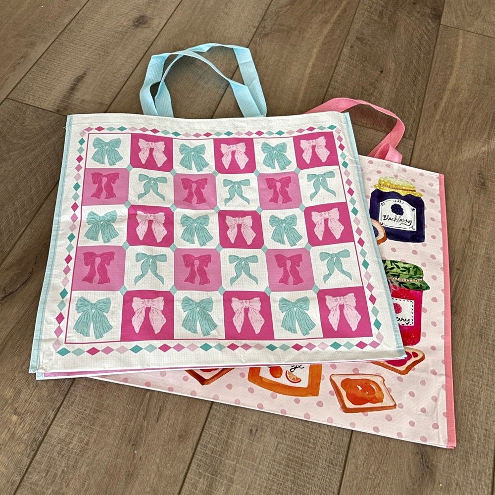Homegoods TJMaxx Marshalls Viral Jam & Pink Blue Bow Print Tote Bags NWOT